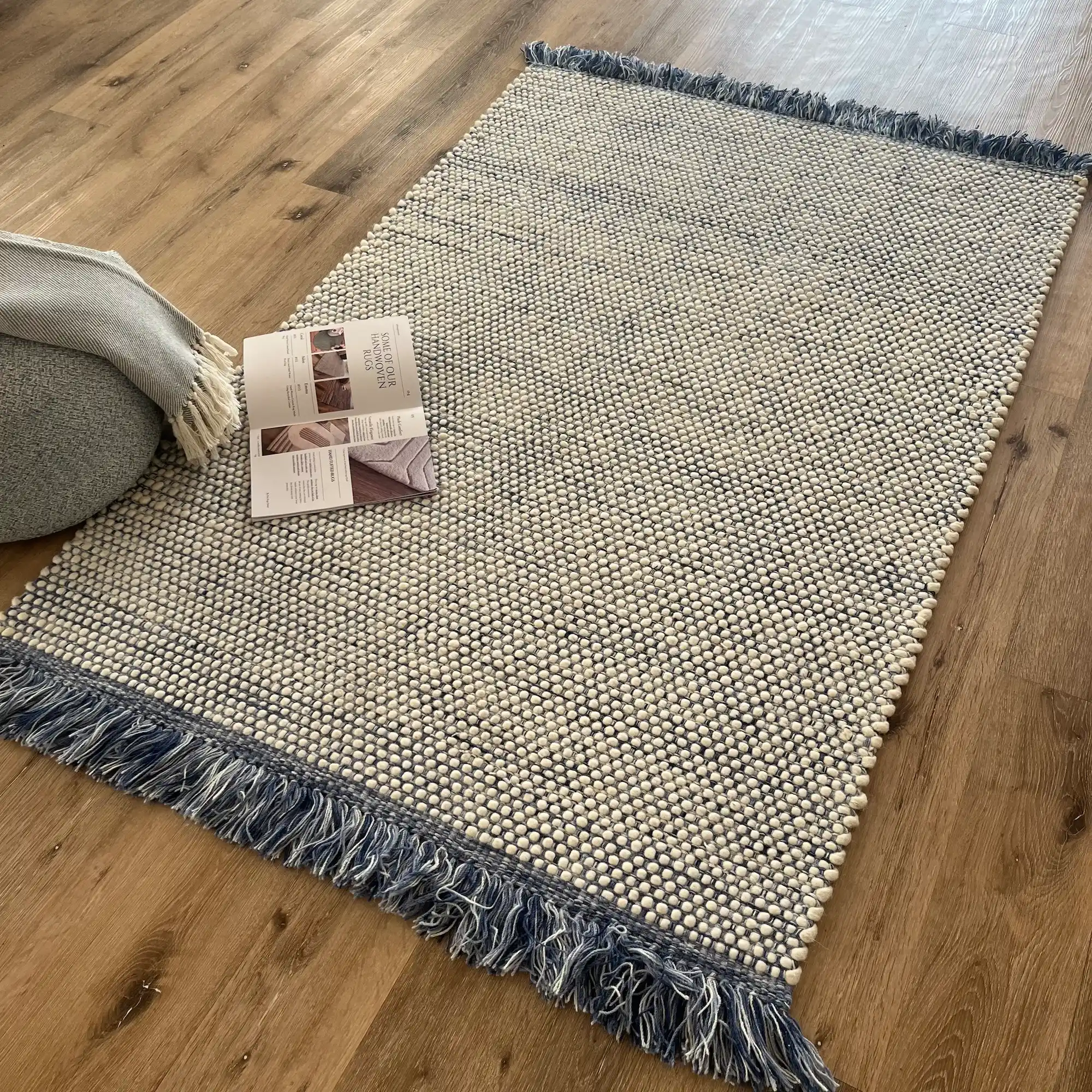 Alois, 100% New Zealand Wool, Hand Woven Woollen Area Rug, Blue