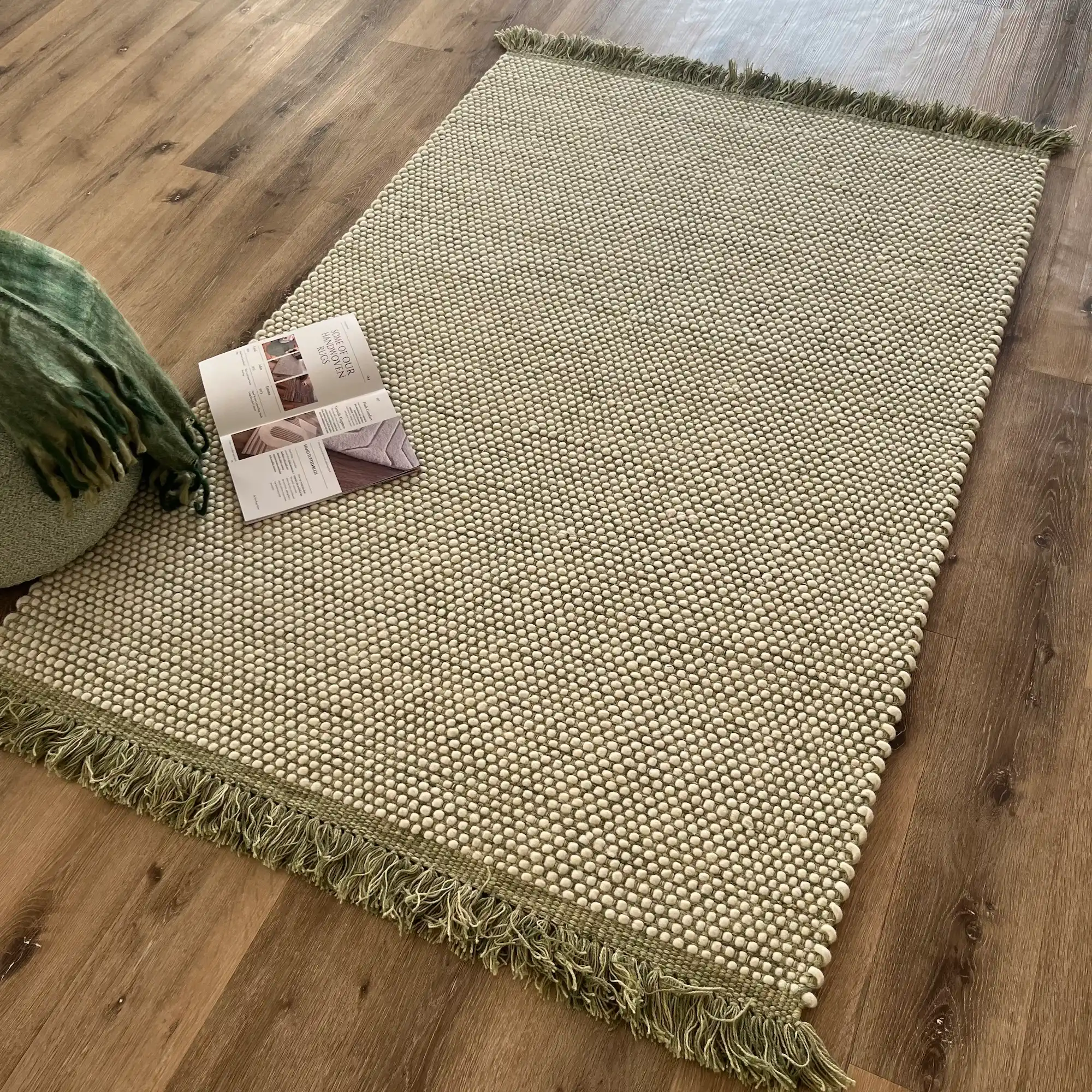 Alois, 100% New Zealand Wool, Hand Woven Woollen Area Rug, Olive Green