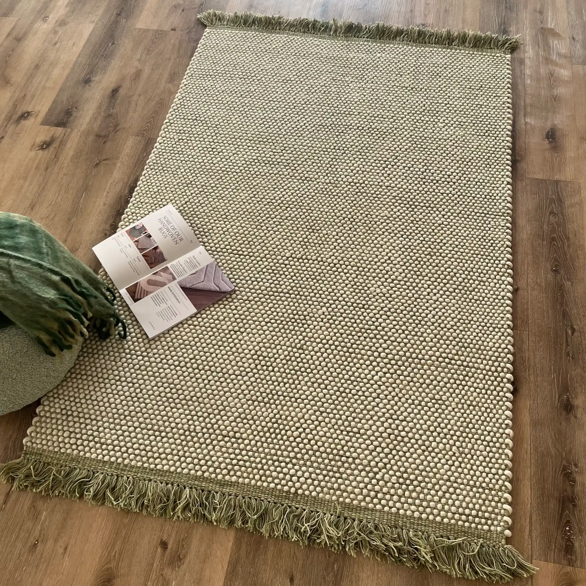 Alois, 100% New Zealand Wool, Hand Woven Woollen Area Rug, Olive Green