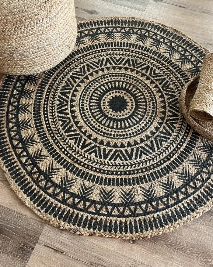 Round Rugs