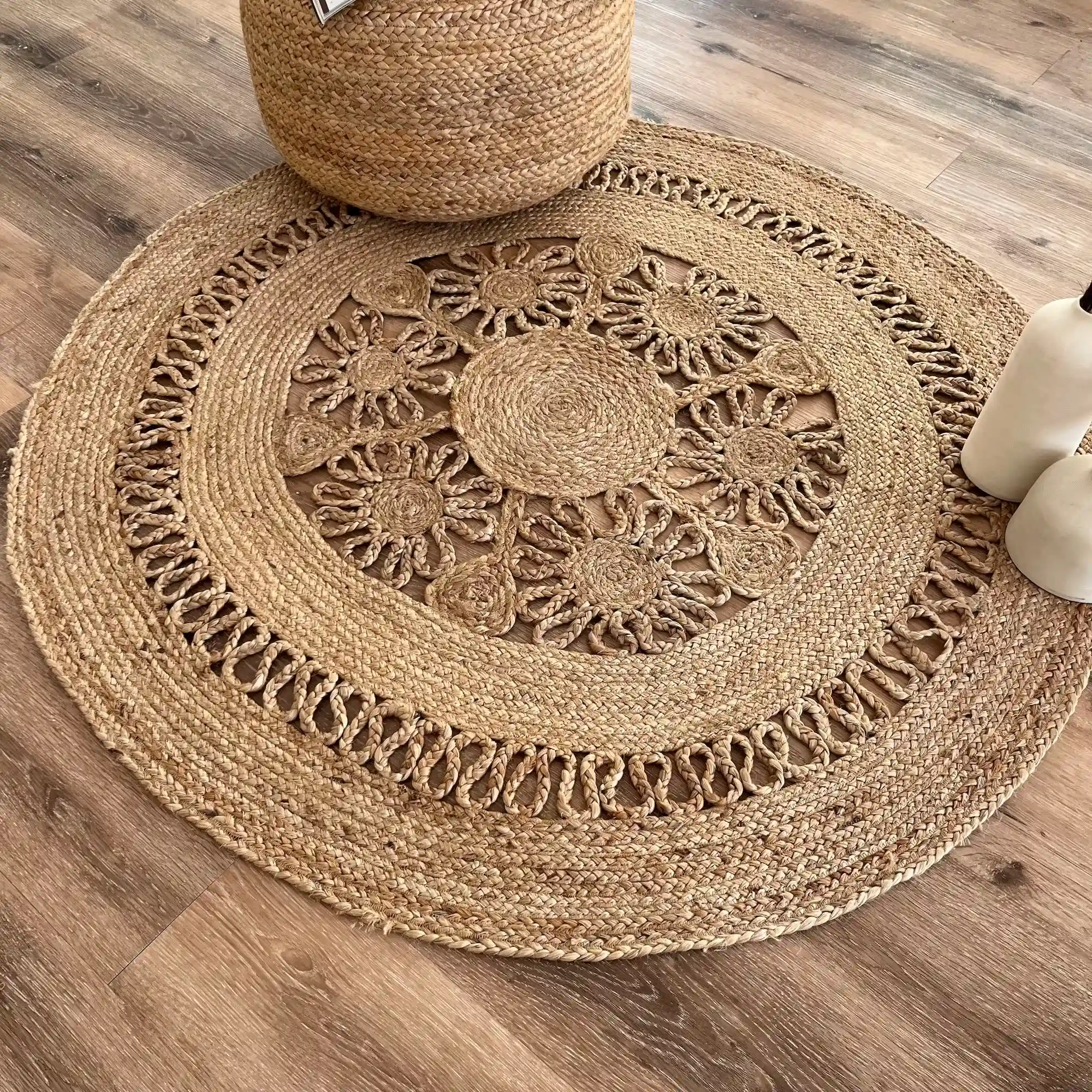 Daphne, 100% Jute, Artistic Hand Woven Round Rug, Natural