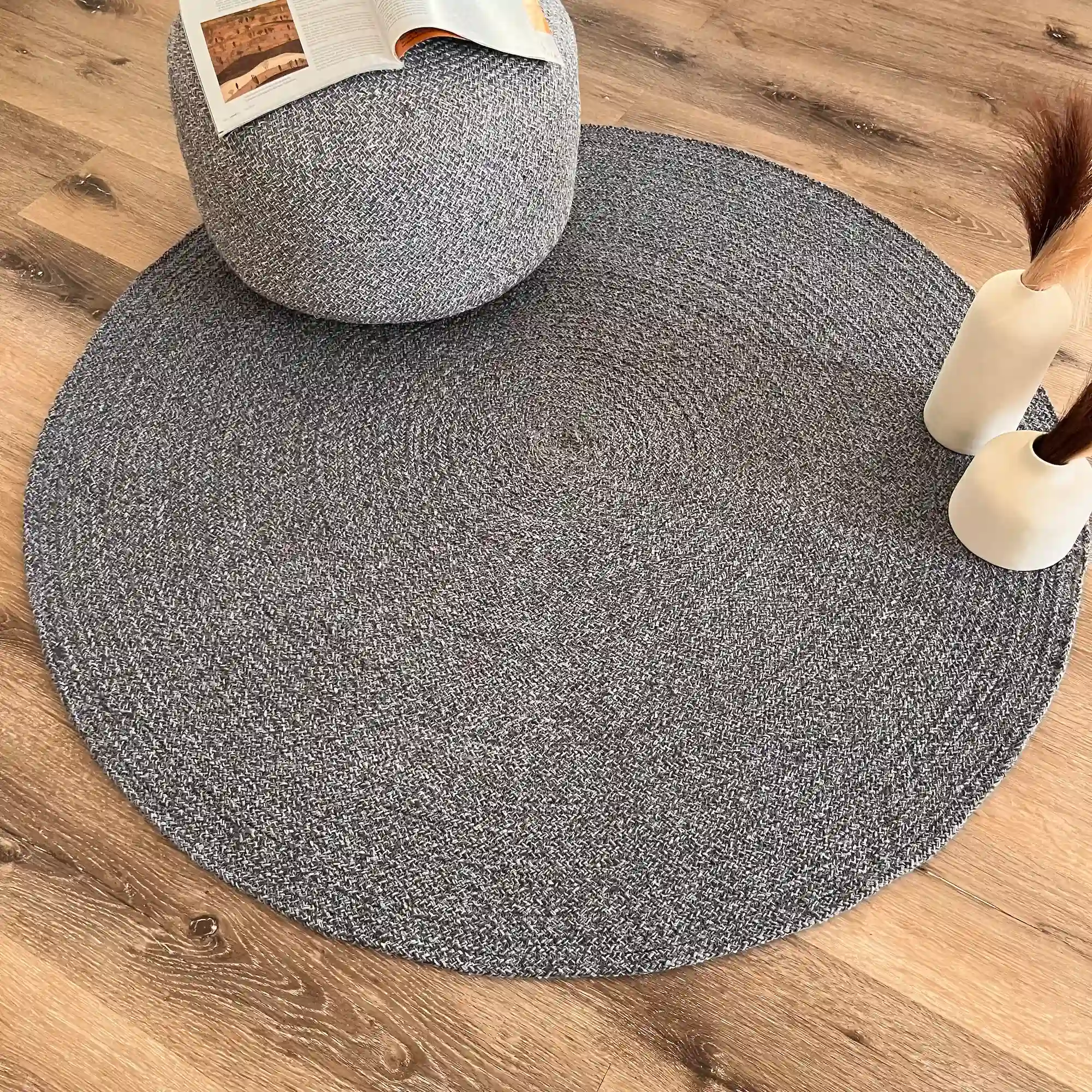 Coral, 100% Cotton, Unique and Artistic Cotton Hand Woven Round Rug, Slate Grey