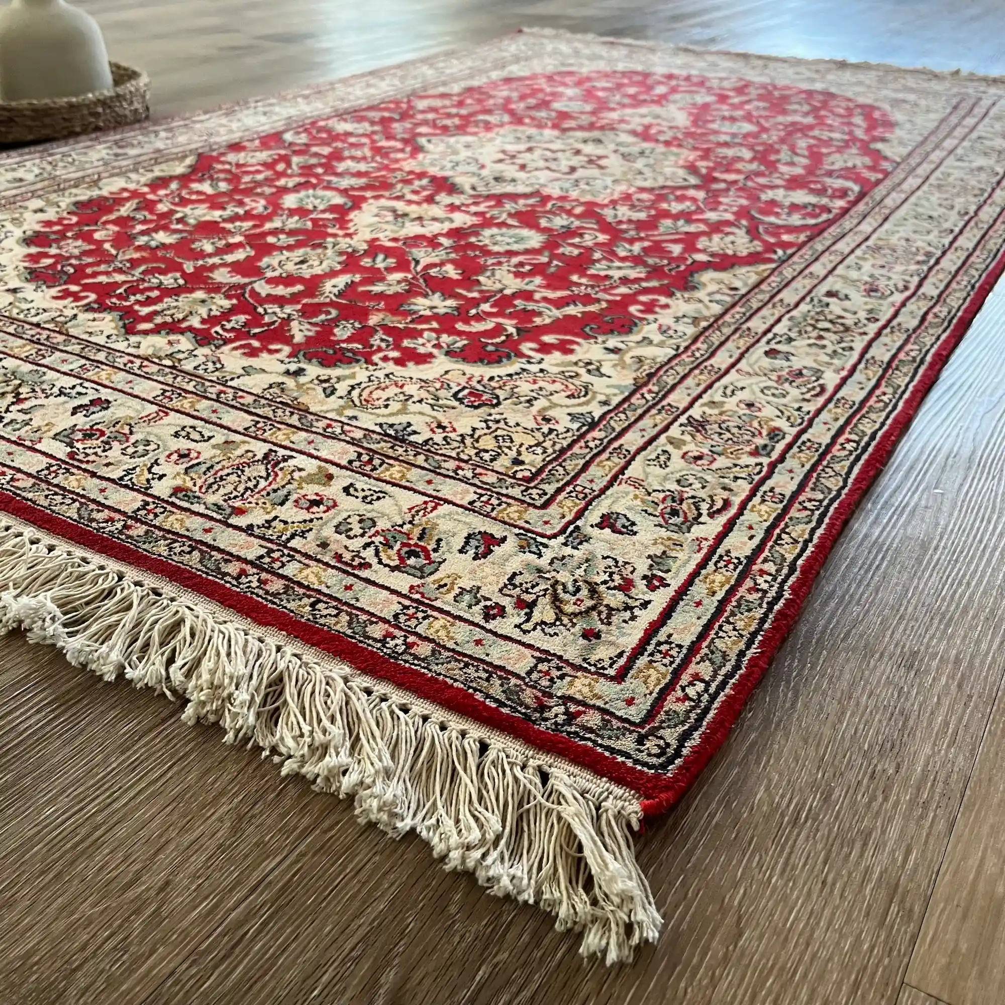 Persian Keshan, 100% Pure Kashmir Silk Pile, Hand Knotted Area Rug, 95 cm x 154 cm, Red Cream