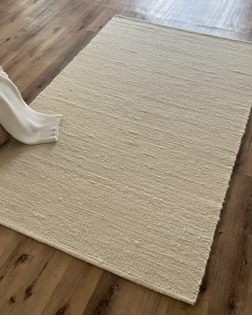 Santorini, 100% New Zealand Wool, Chunky Hand Woven Greek Area Rug, Ivory Mix